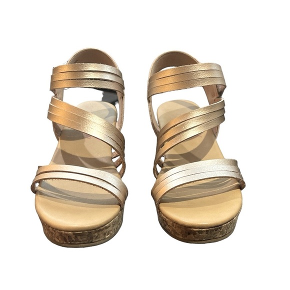 Blowfish Malibu Girls Sandal Wedge Sandal Size 5 - Picture 4 of 5